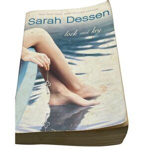 sarah bessen lock and key paperback book 2008 English 422 pages READ